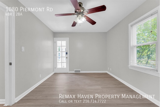 Building Photo - 1080 Piermont Rd