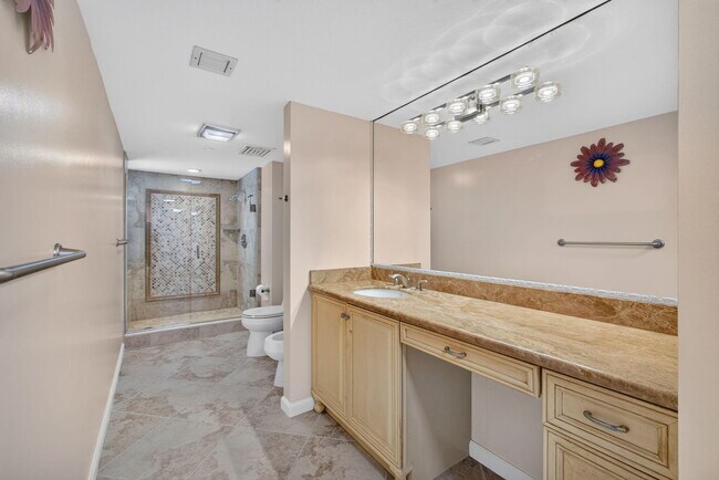 Building Photo - 4000 N Ocean Dr