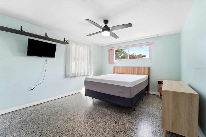 Building Photo - 10949 105th St