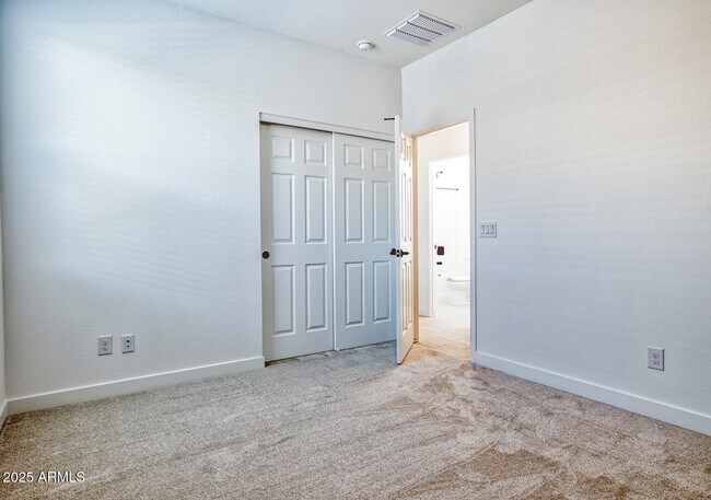 Building Photo - 17350 W Alexandria Way