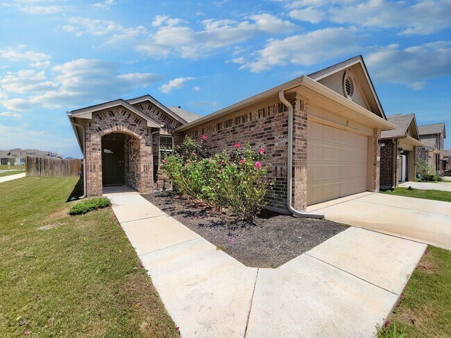 Building Photo - 1308 Fairhaven Gtwy