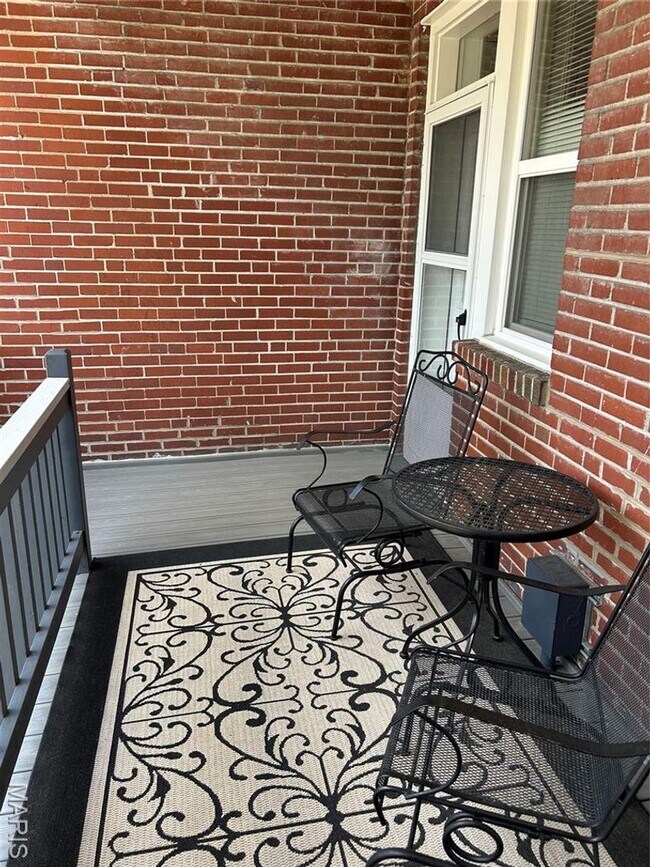 Building Photo - 6607 Clayton Rd