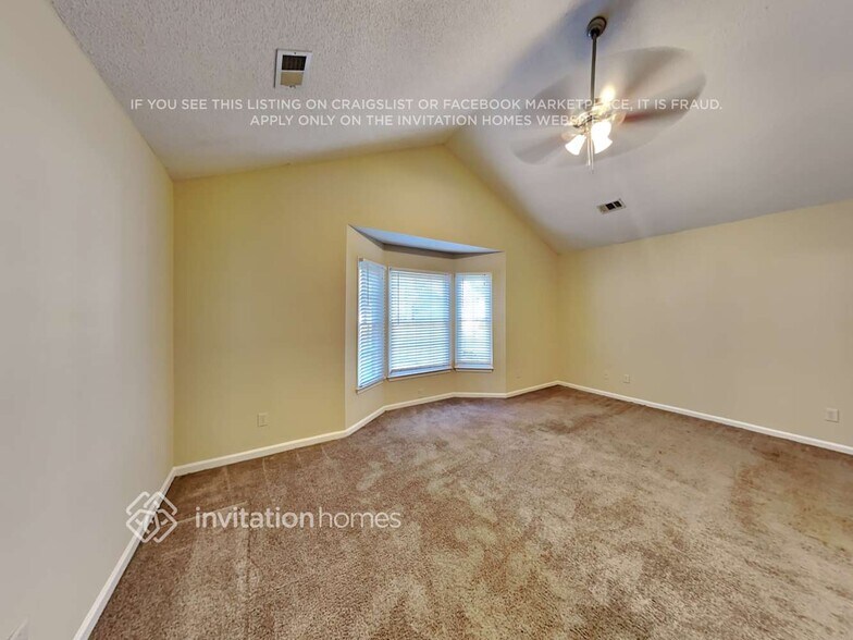 Building Photo - 2985 Binghampton Ln