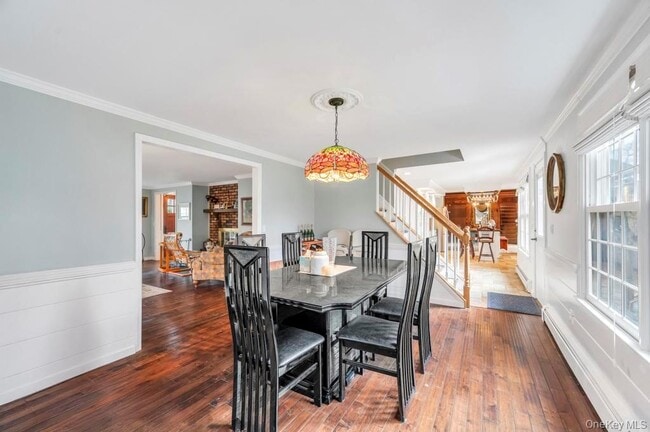 Building Photo - 807 Union Ave