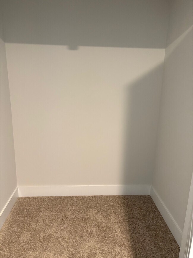 Building Photo - 7787 Pennycress Dr