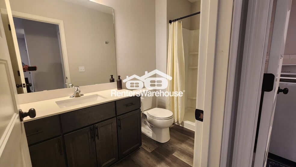 Building Photo - 1234 Rich River Way