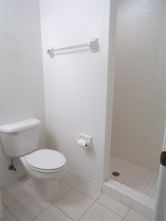 Building Photo - 385 Sunflower St