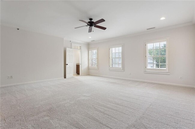 Building Photo - 24 Buford Village Walk