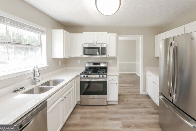 Building Photo - 1405 Pebble Beach Ln