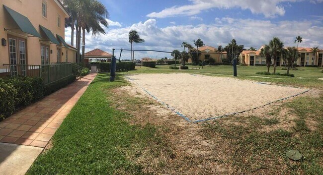 Building Photo - 145 Yacht Club Way
