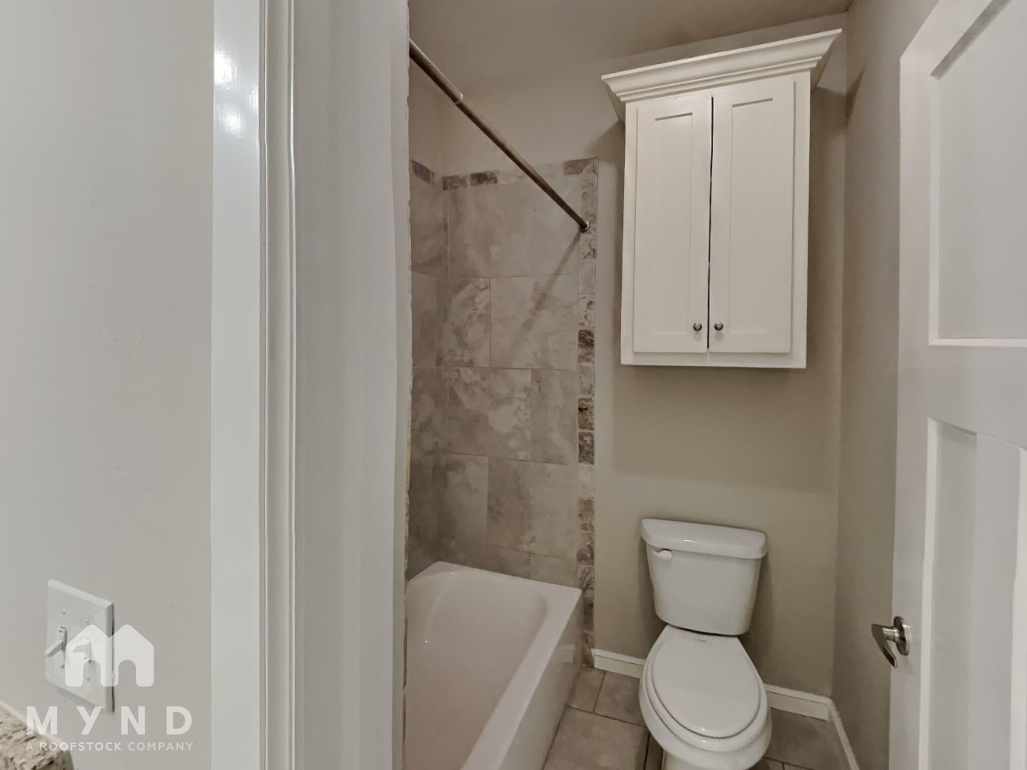 Building Photo - 12924 Firerock Cir