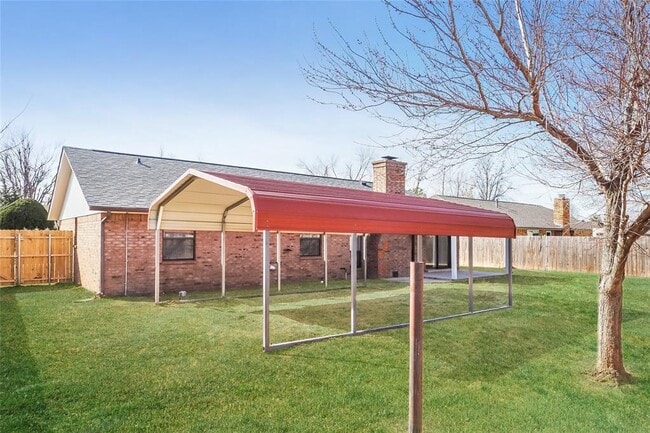 Building Photo - 1805 Barb Dr