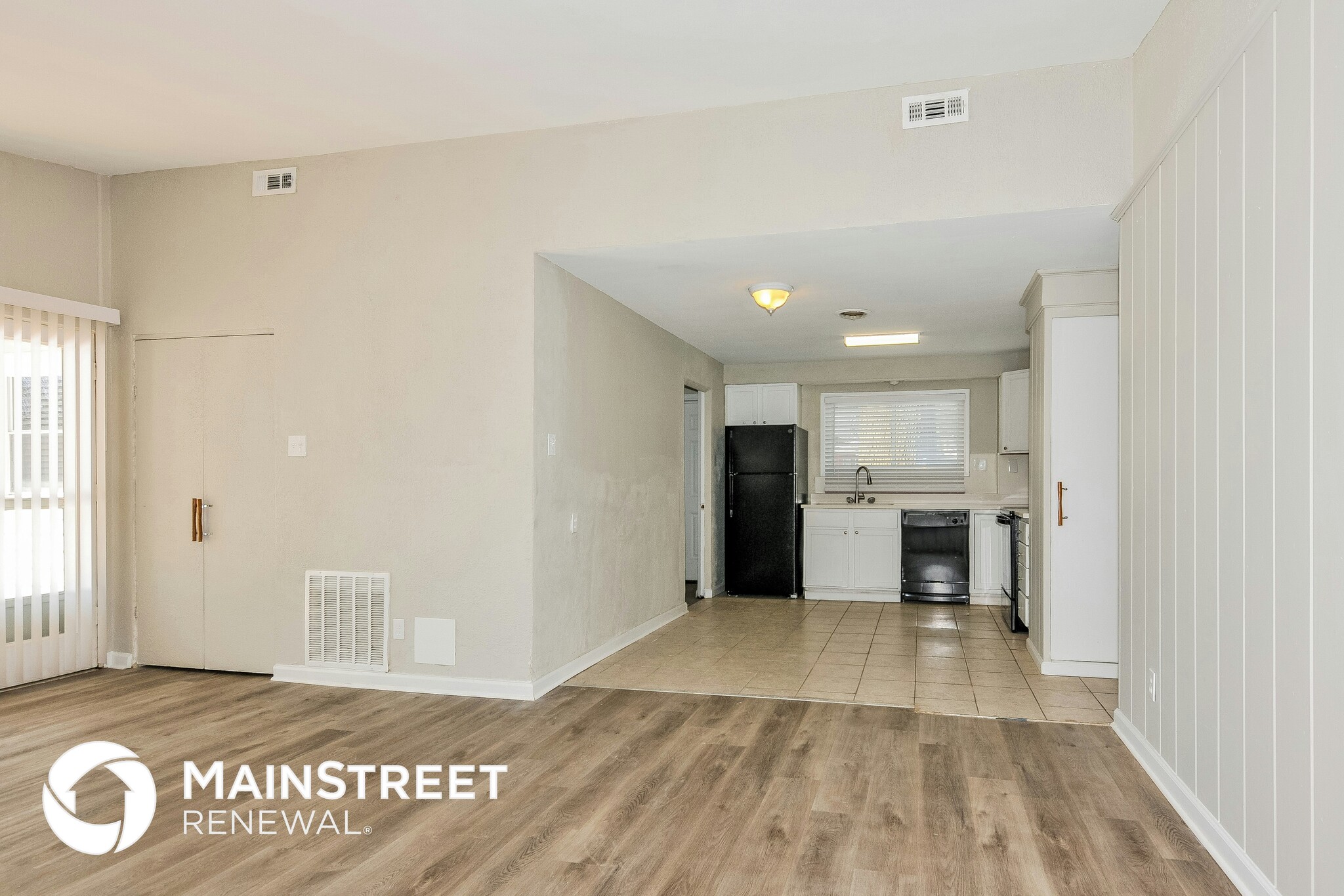 Building Photo - 8412 Chalons Ct