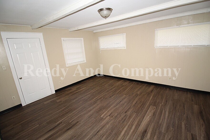 Building Photo - 4259 Auburn Rd