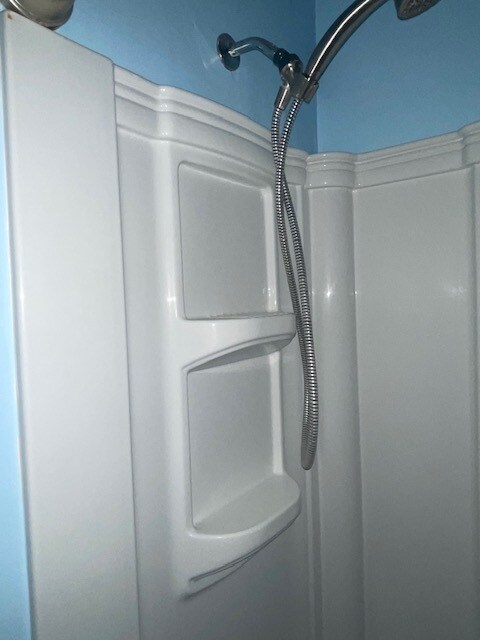 Building Photo - 22 Fitzwatertown Rd