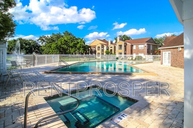 Building Photo - 5501 Rosebriar Way