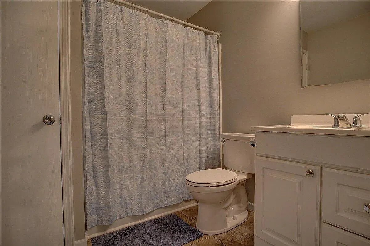 Building Photo - 1962 Manley Way