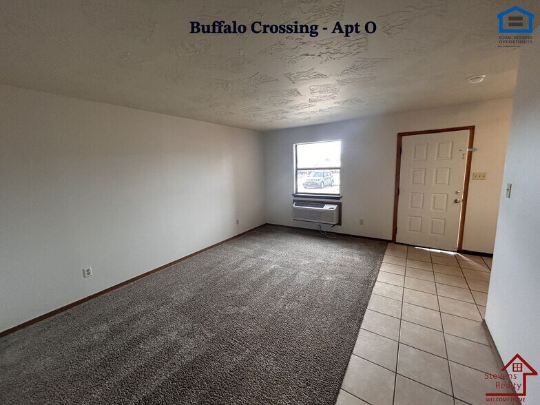 Building Photo - 1912 SW D Ave