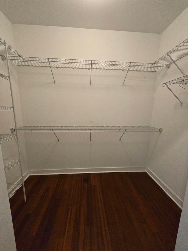 Building Photo - 2358 W School St