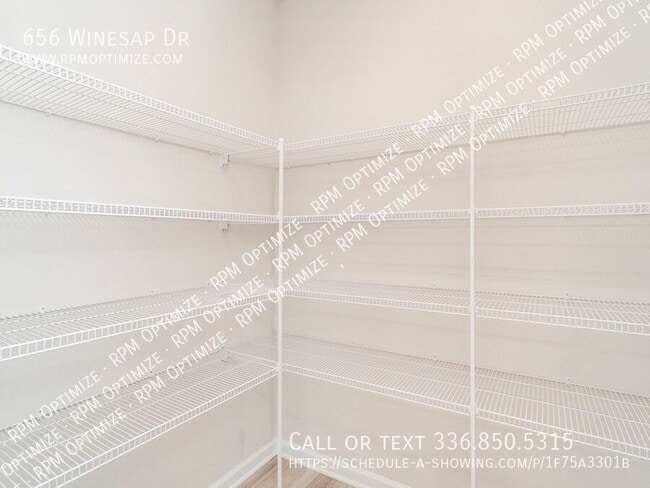 Building Photo - 656 Winesap Dr