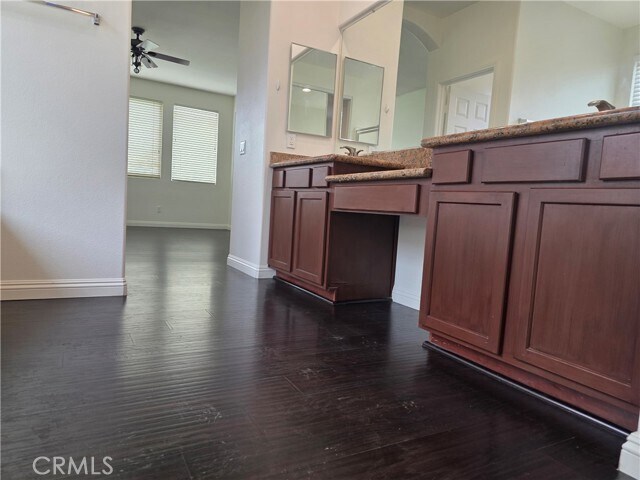 Building Photo - 7117 Silverwood Dr
