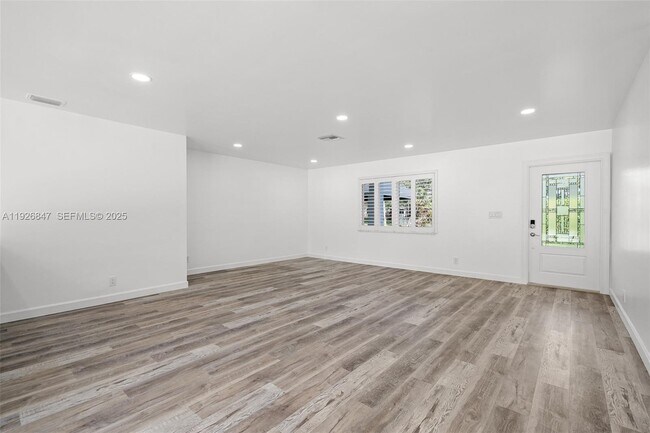 Building Photo - 14330 SW 16th St