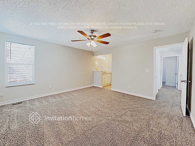 Building Photo - 4431 E 115th Pl