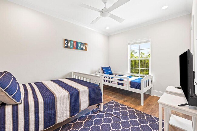 Building Photo - 25 Sugar Sands Dr