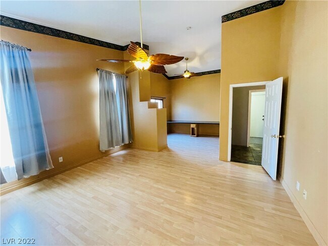 Building Photo - 7894 Lisa Marie Ct