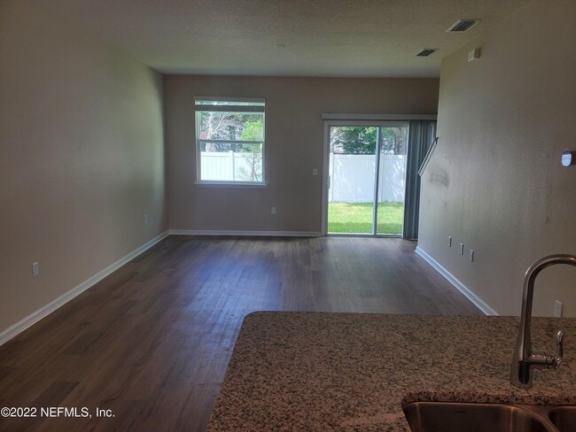 Building Photo - 11792 Junegrass Rd