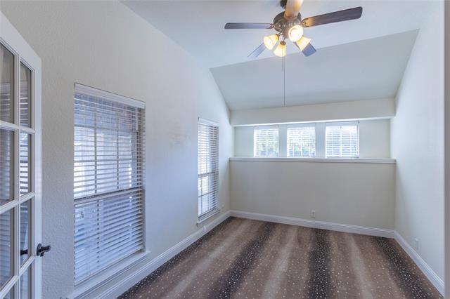 Building Photo - 3108 Spanish Oak Trail