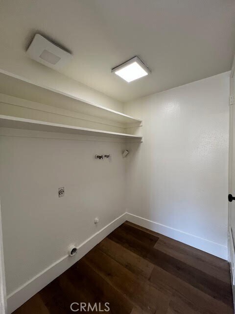 Building Photo - 520 Breezewood Ct