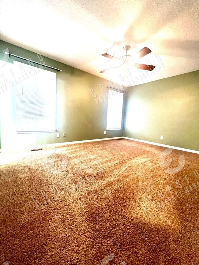 Building Photo - RENT JUST REDUCED!!! Exceptional value for a 3 Bedroom 2bath Fenced yard home close to Ft. Bragg