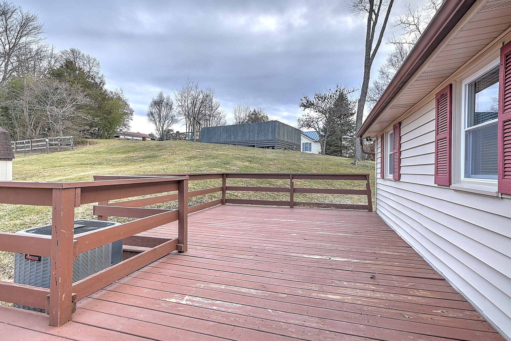 Building Photo - 1104 Old Boones Creek Rd