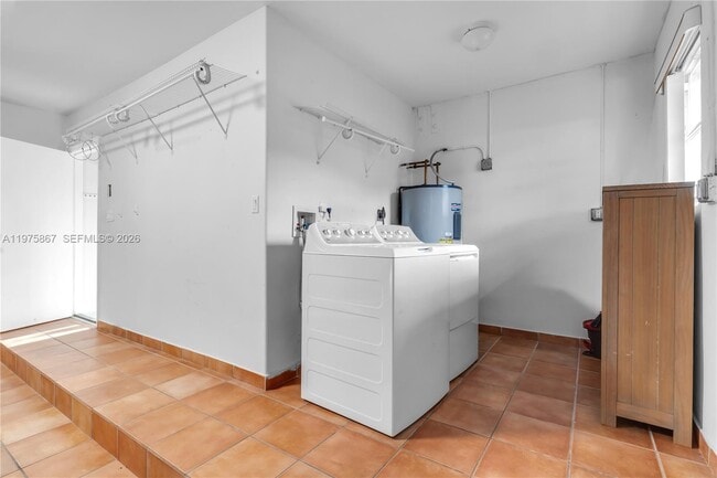 Building Photo - 8700 SW 64th Ave