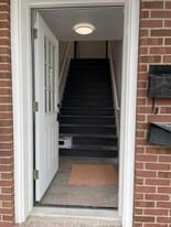 Building Photo - 4822 Kutztown Rd