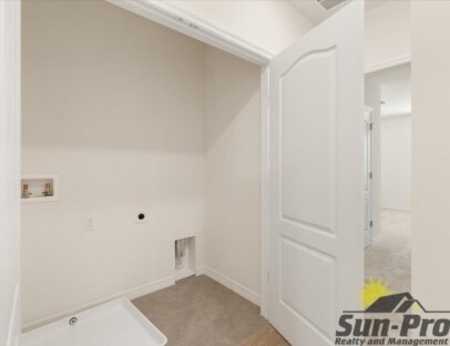 Building Photo - 113 Maya Way