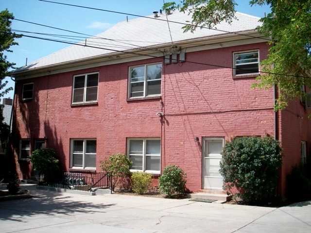 Rear entrance to backyard - 768 E 900 S