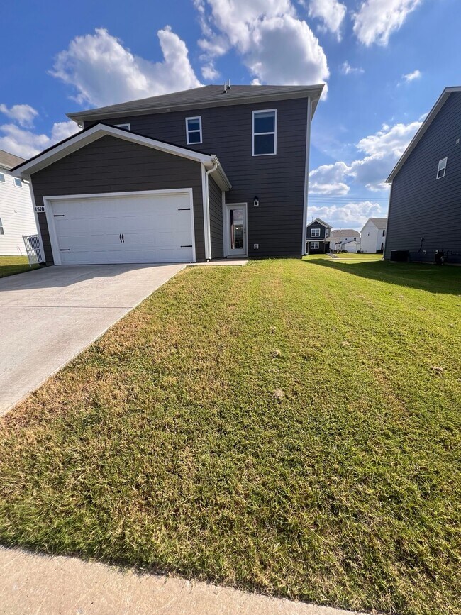 Building Photo - 1510 Ashgrove Pl