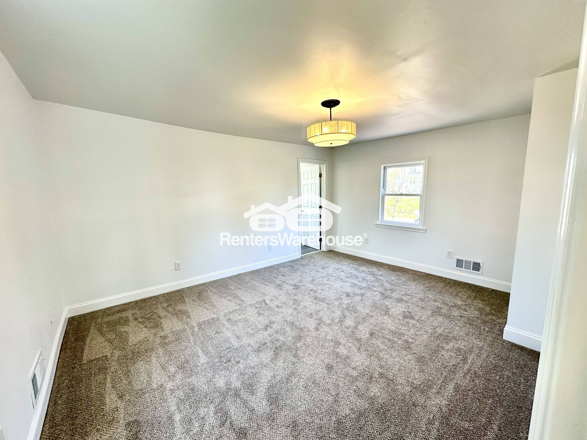 Building Photo - 4210 College Ave