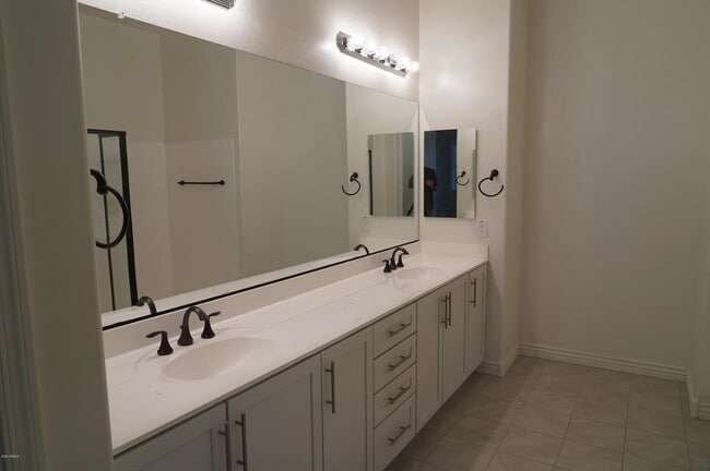 Building Photo - 10274 W Fetlock Trail