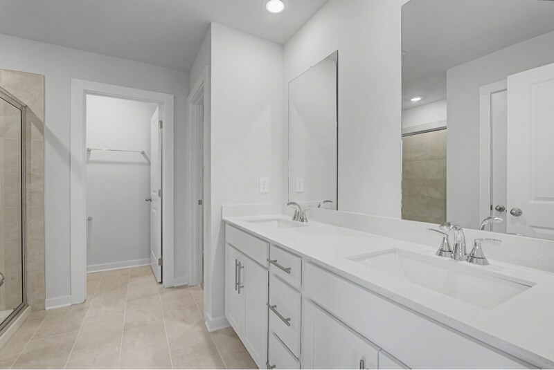 Building Photo - 4117 Walnut Rdg Dr