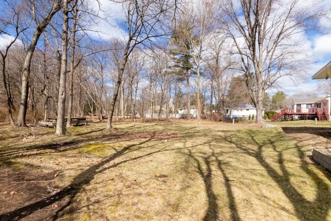 Building Photo - 22 Livoli Rd