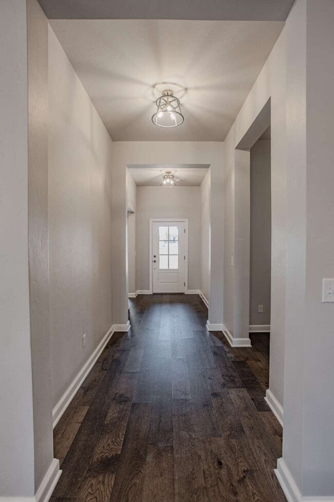 Building Photo - 3729 Alta Vis Dr