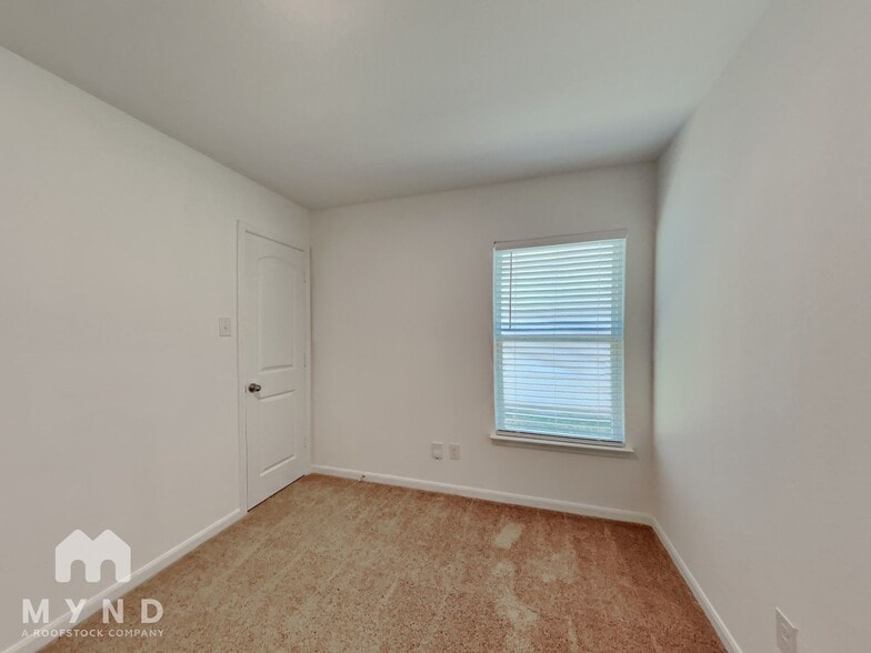 Building Photo - 3988 Prairie Crk