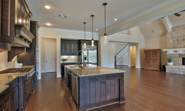 Building Photo - 39 Paloma Bend Pl