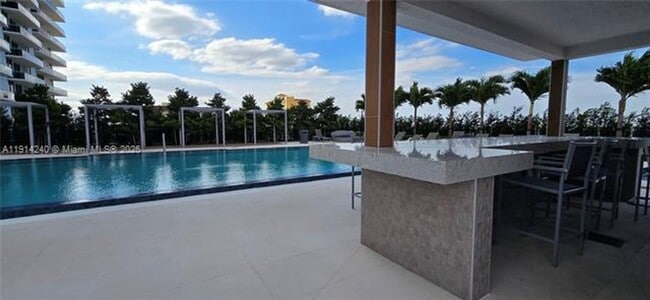 Building Photo - 7901 Hispanola Ave