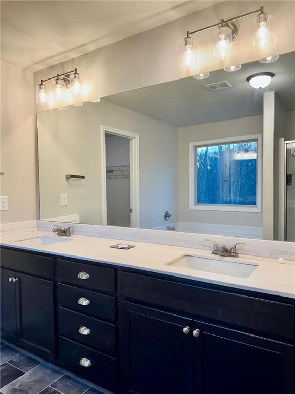 Building Photo - 232 Pinehurst Dr