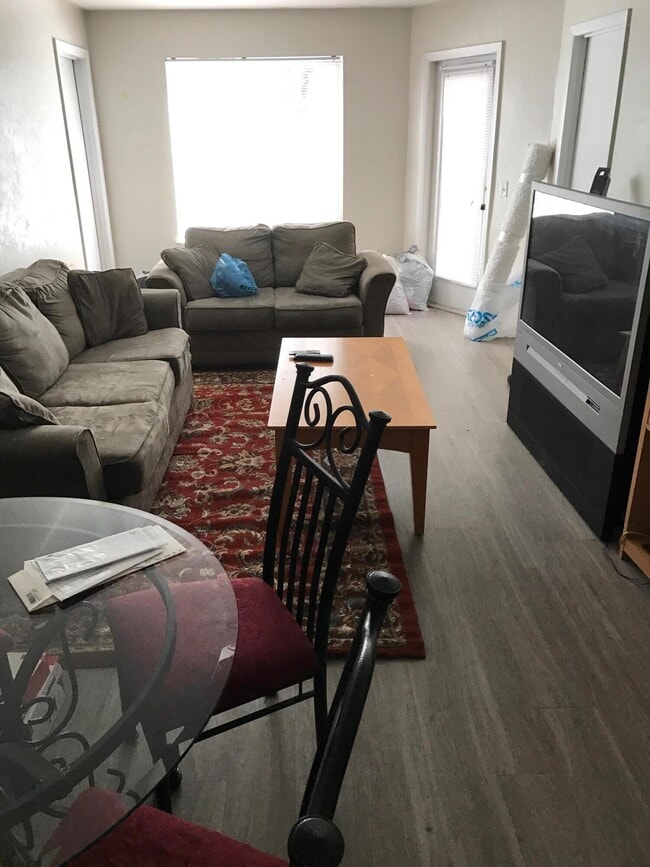 Building Photo - 4000 SW 23rd St