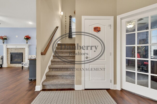 Building Photo - 24989 Reddington Ct